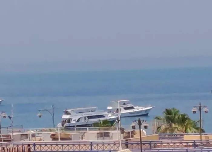 Porto Ain Elsokhna Pyramid Towers Family Winter Escape
